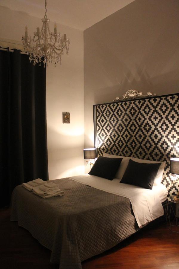 Realpartenope B&B 284 Napoli Bagian luar foto