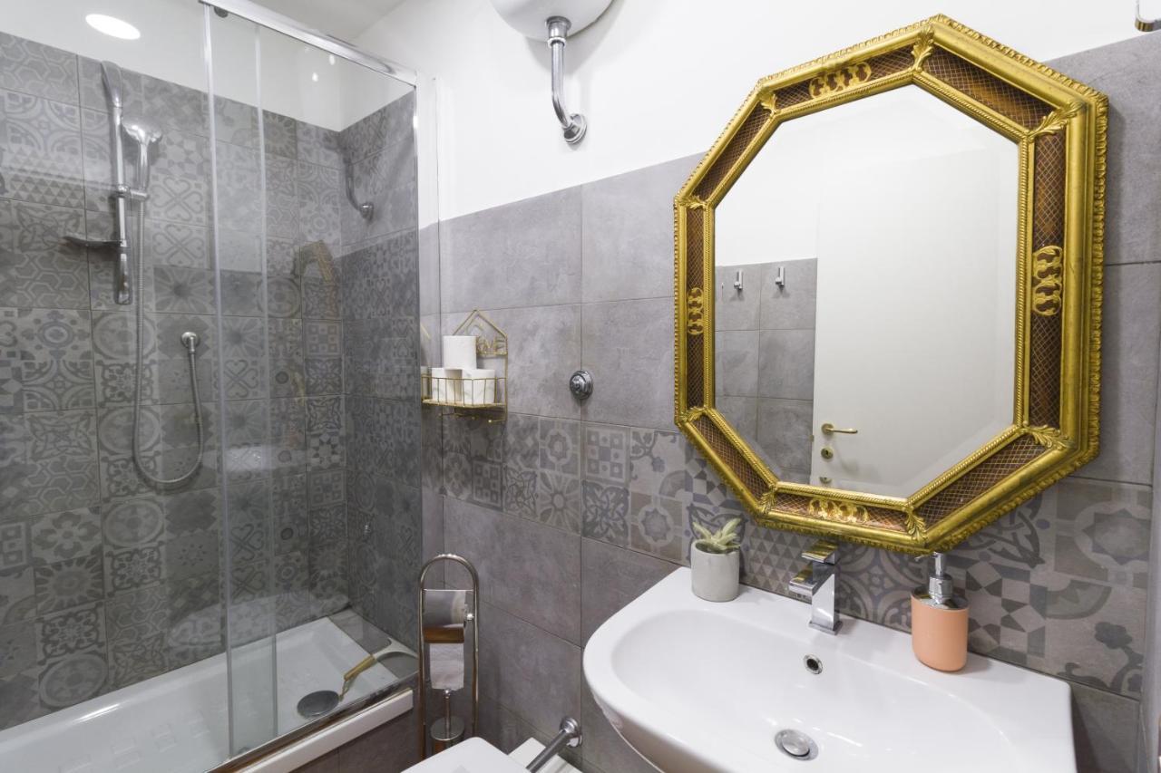 Realpartenope B&B 284 Napoli Bagian luar foto
