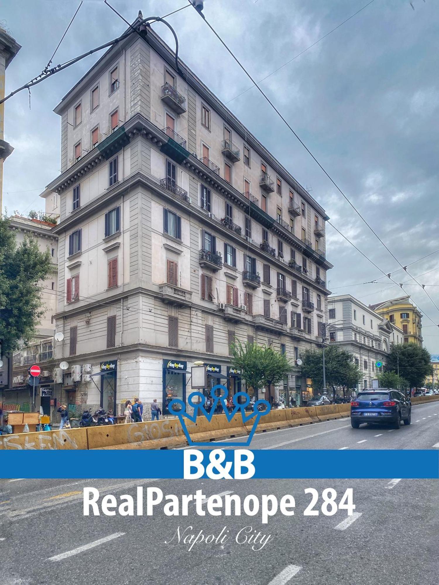 Realpartenope B&B 284 Napoli Bagian luar foto