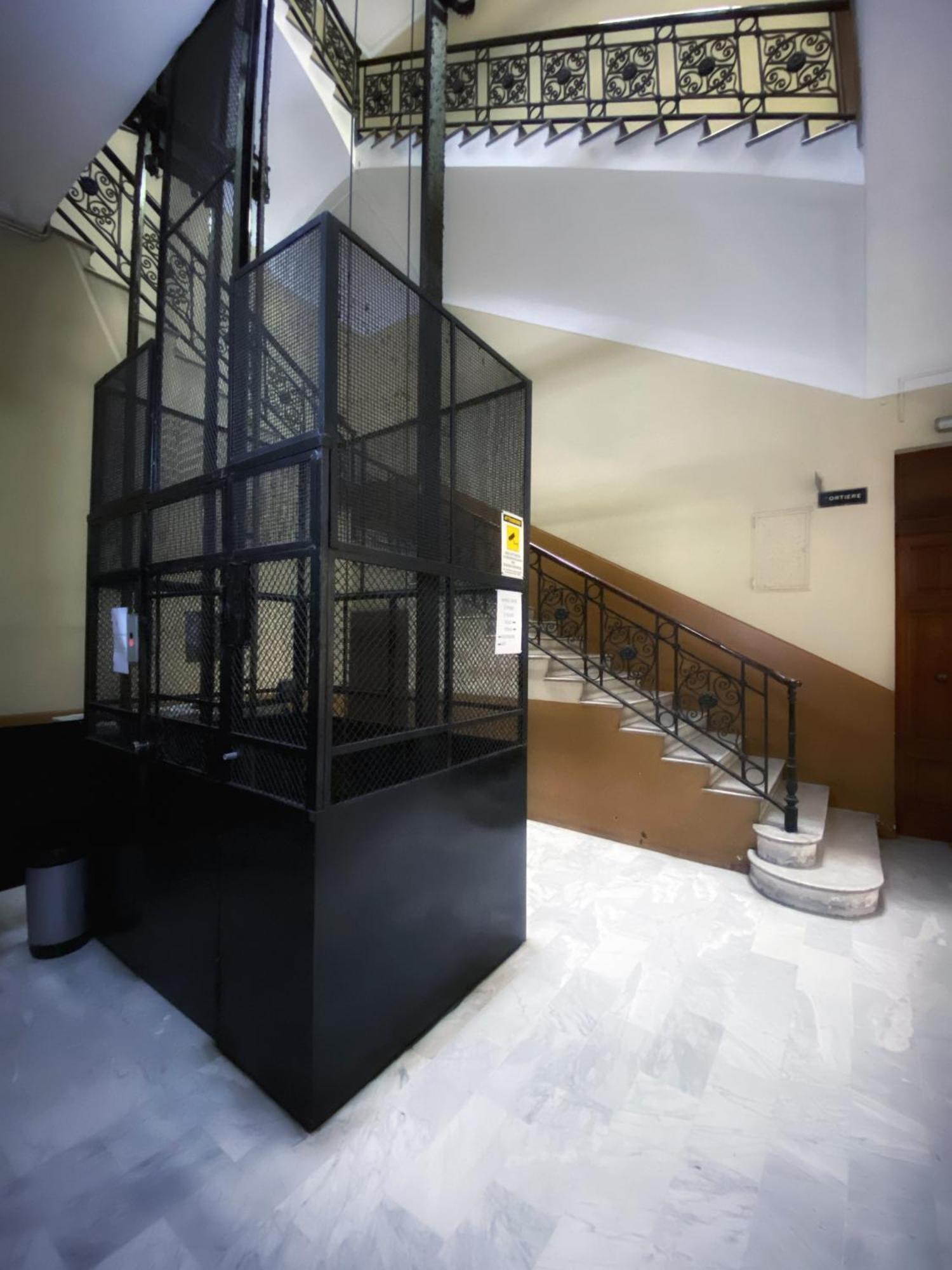 Realpartenope B&B 284 Napoli Bagian luar foto