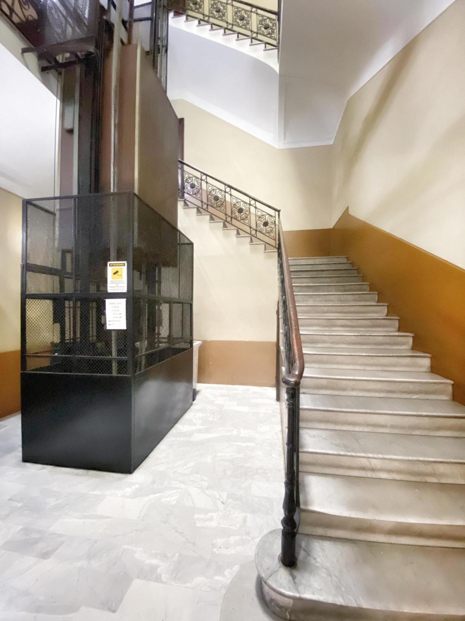 Realpartenope B&B 284 Napoli Bagian luar foto