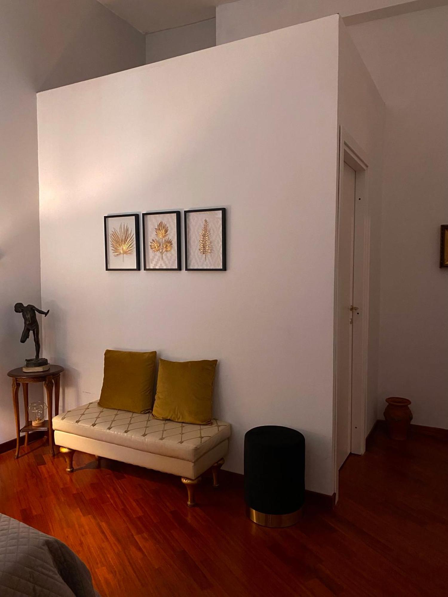Realpartenope B&B 284 Napoli Bagian luar foto
